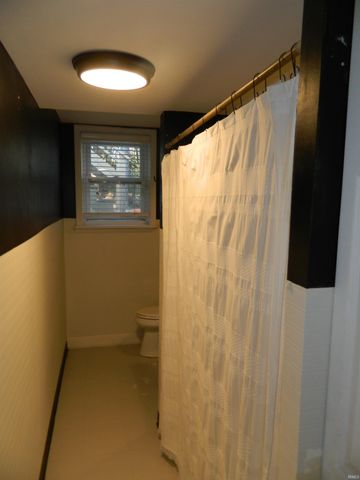 133 N Glenwood Avenue, Bloomington, IN 47408