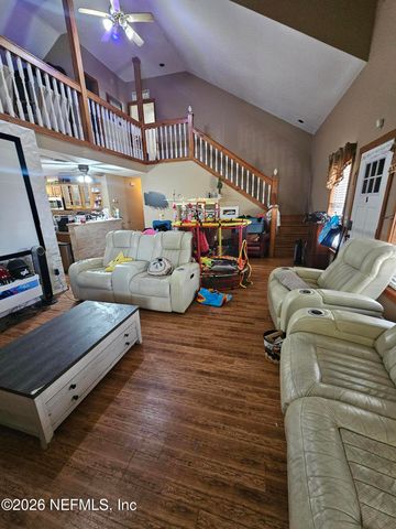 391 CHESWICK OAK Avenue, Orange Park, FL 32073