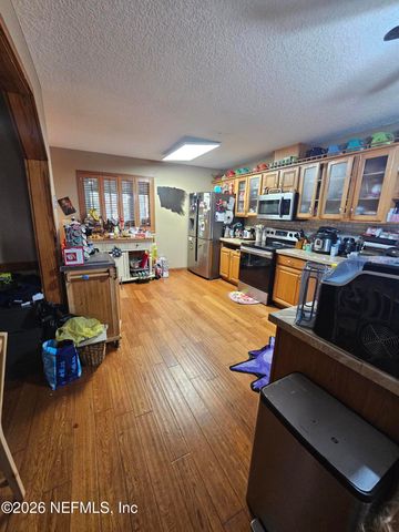 391 CHESWICK OAK Avenue, Orange Park, FL 32073