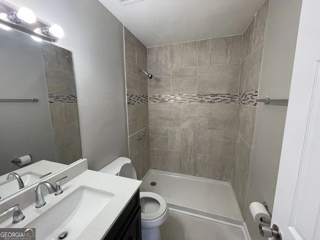 4001 Laurie Jo Drive SW, Marietta, GA 30008