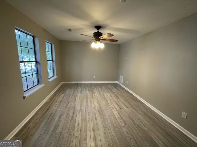 4001 Laurie Jo Drive SW, Marietta, GA 30008