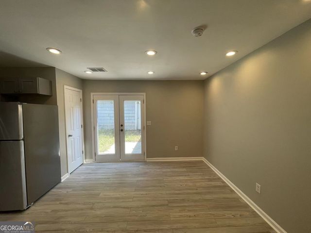 4001 Laurie Jo Drive SW, Marietta, GA 30008