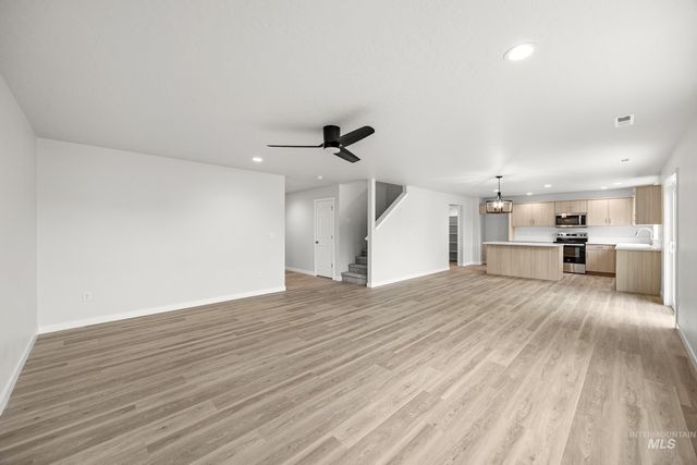 2940 W Taiban Creek Dr, Kuna, ID 83634