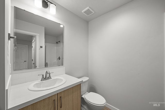 2940 W Taiban Creek Dr, Kuna, ID 83634