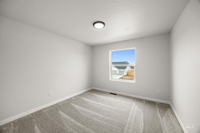 2940 W Taiban Creek Dr, Kuna, ID 83634