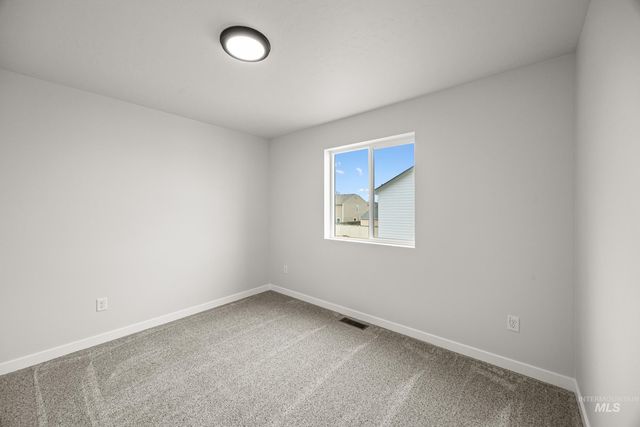 2940 W Taiban Creek Dr, Kuna, ID 83634