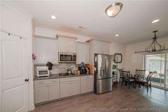 3742 Glencourse Way, Fayetteville, NC 28311