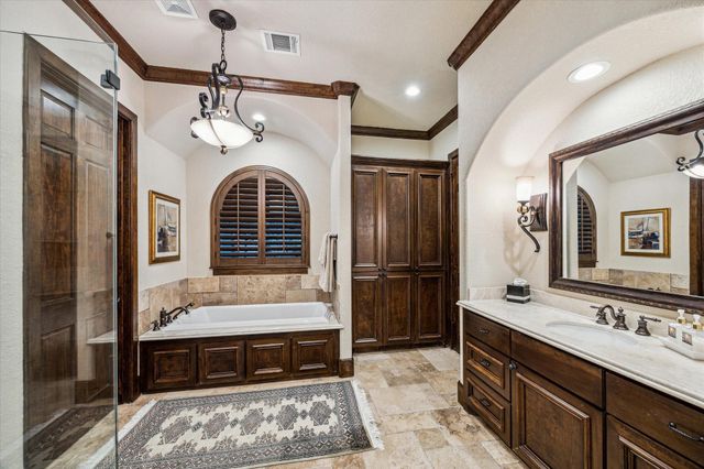 3751 Aberdeen Way, Houston, TX 77025