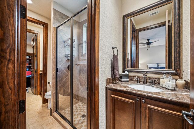 3751 Aberdeen Way, Houston, TX 77025