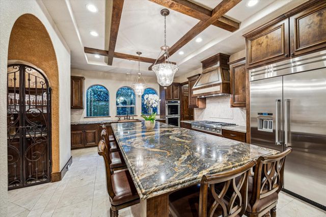 3751 Aberdeen Way, Houston, TX 77025