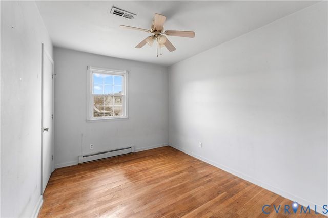 20501 Hickory Ct, South Chesterfield, VA 23803