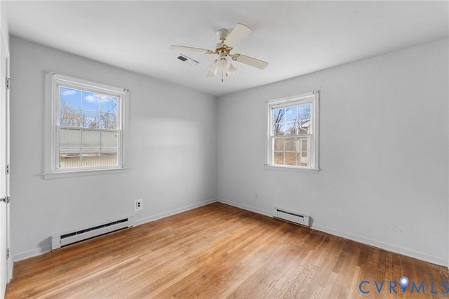 20501 Hickory Ct, South Chesterfield, VA 23803