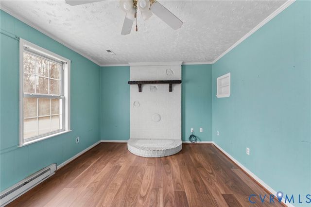 20501 Hickory Ct, South Chesterfield, VA 23803