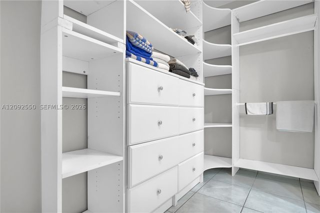 5401 E Collins Ave 601, Miami Beach, FL 33140