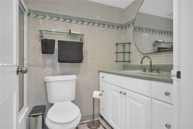 5401 E Collins Ave 601, Miami Beach, FL 33140