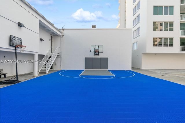 5401 E Collins Ave 601, Miami Beach, FL 33140
