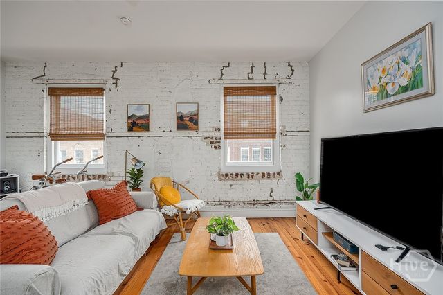 310 W Broughton Street 2002, Savannah, GA 31401
