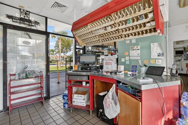 Farm Store Franchise For Sale In Hialeah Gardens, Hialeah Gardens, FL 33018