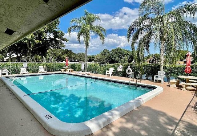 842 Banks Road, Coconut Creek, FL 33063