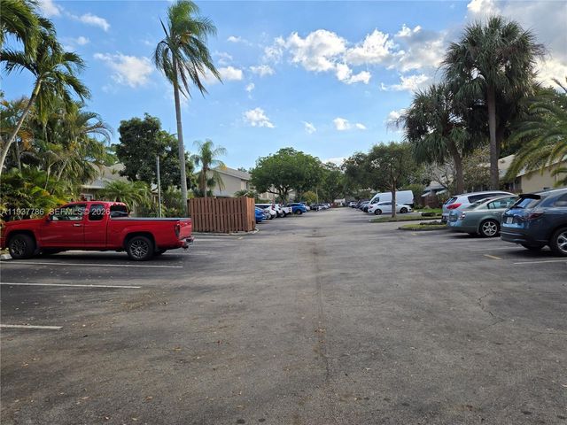 842 Banks Road, Coconut Creek, FL 33063