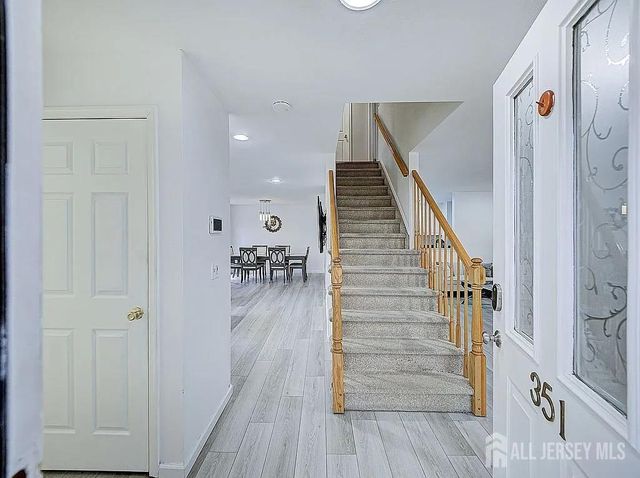 351 Bowler Court, Piscataway, NJ 08854