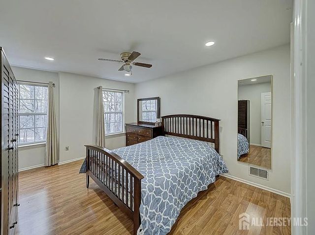 351 Bowler Court, Piscataway, NJ 08854