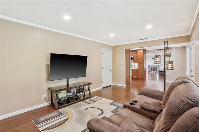 6542 Melbourne Way, Citrus Heights, CA 95621