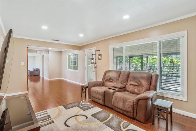 6542 Melbourne Way, Citrus Heights, CA 95621