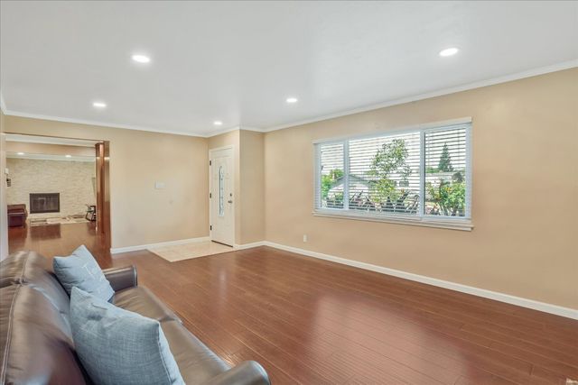 6542 Melbourne Way, Citrus Heights, CA 95621