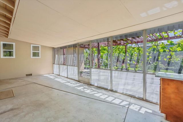 6542 Melbourne Way, Citrus Heights, CA 95621