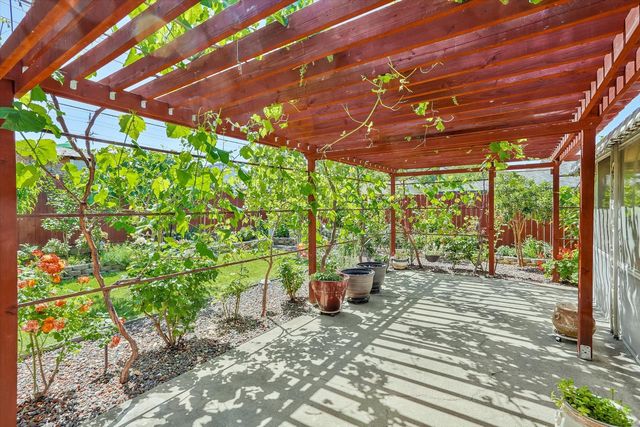 6542 Melbourne Way, Citrus Heights, CA 95621