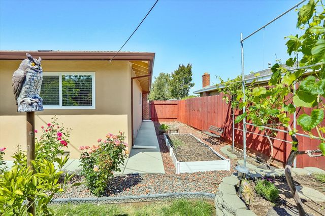 6542 Melbourne Way, Citrus Heights, CA 95621