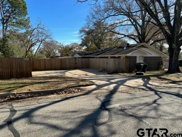 1400 Westfield St, Tyler, TX 75701