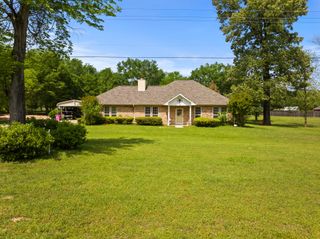 1411 E Highway 67, Mount Vernon, TX 75457
