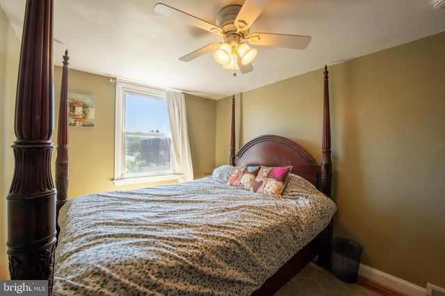 5221 PALMERS MILL RD, Clifton Heights, PA 19018