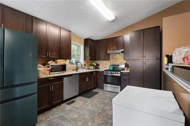 40 Austin Bridge Lane, Douglasville, GA 30134