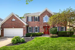 914 Willow Creek Road, West Chicago, IL 60185