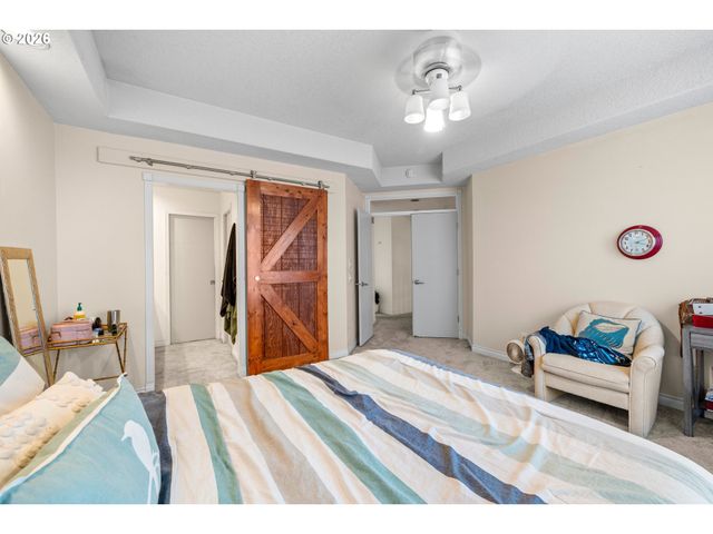 16085 Nw HARRIET Ct, Beaverton, OR 97006