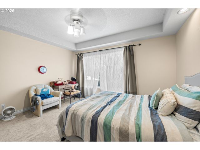 16085 Nw HARRIET Ct, Beaverton, OR 97006