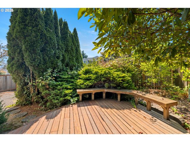 16085 Nw HARRIET Ct, Beaverton, OR 97006