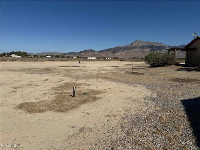 3090 North Woodchips Road, Pahrump, NV 89060