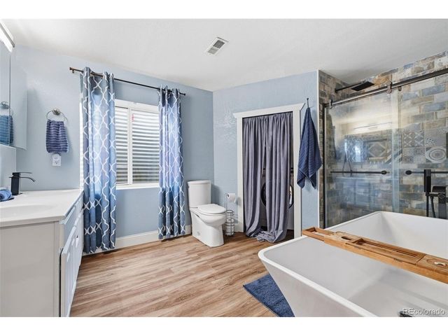 5325 S Lisbon Way, Centennial, CO 80015