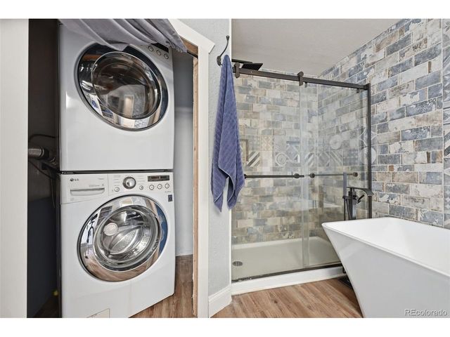 5325 S Lisbon Way, Centennial, CO 80015