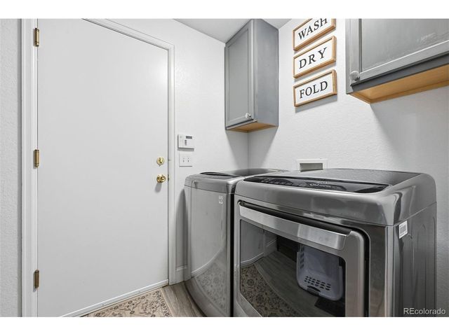 5325 S Lisbon Way, Centennial, CO 80015