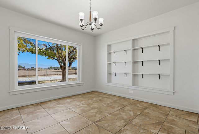 1325 Hoskins Lane, Las Cruces, NM 88007