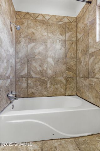 1325 Hoskins Lane, Las Cruces, NM 88007