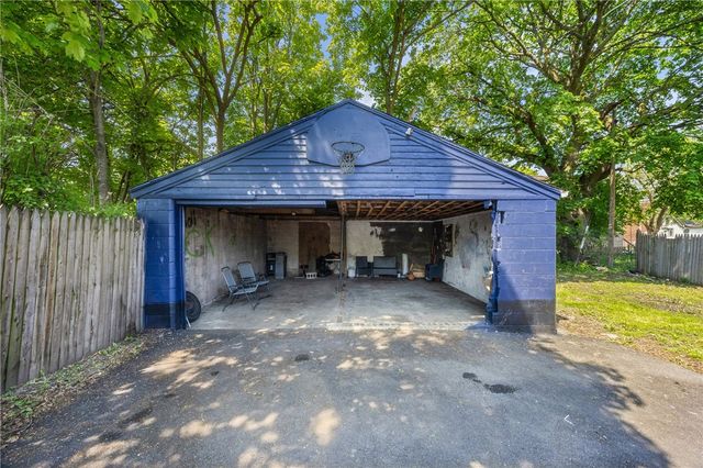 193 Myrtle Street, Rochester, NY 14606