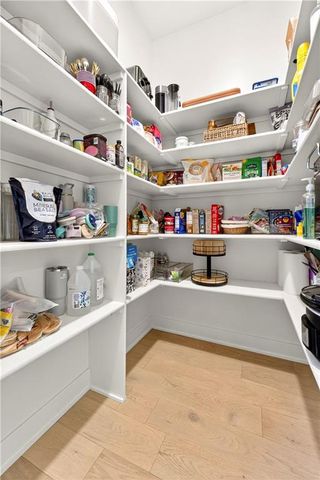 21851 179th Street, Tonganoxie, KS 66086