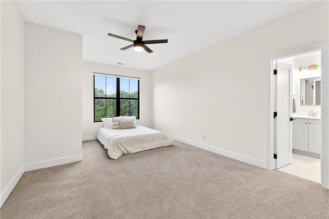 21851 179th Street, Tonganoxie, KS 66086