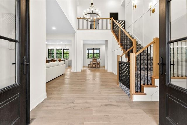 21851 179th Street, Tonganoxie, KS 66086